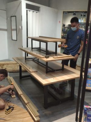 Display shelves assembly